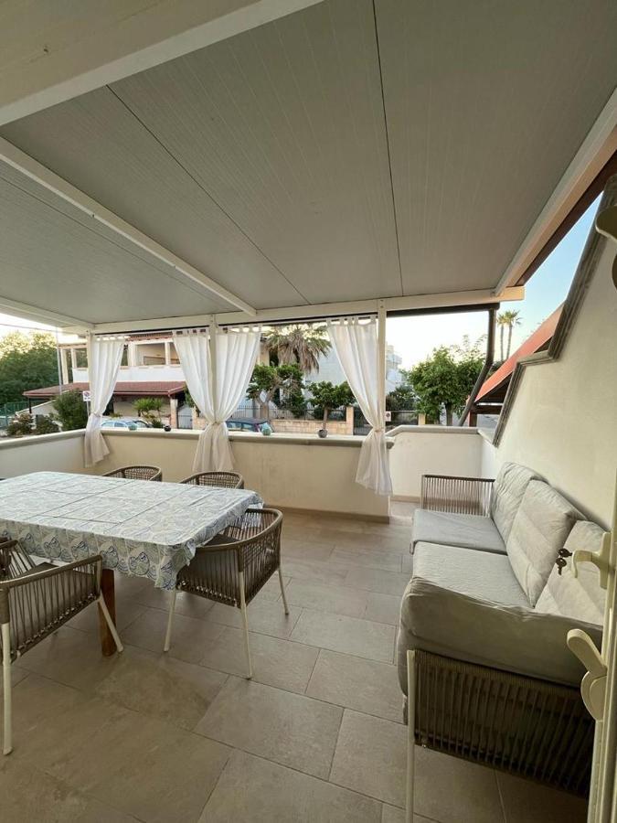 לידו מריני Villa Ticia A 100 Metri Dalla Spiaggia Con Parcheggio Privato מראה חיצוני תמונה
