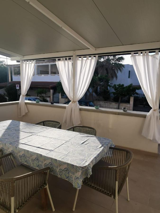 לידו מריני Villa Ticia A 100 Metri Dalla Spiaggia Con Parcheggio Privato מראה חיצוני תמונה